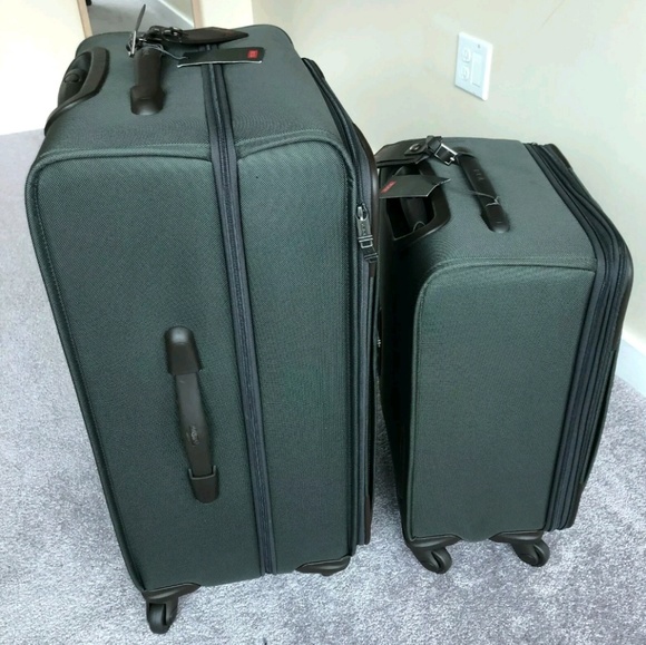 Tumi Bags New Tumi Luggage Set 2 Pieces Poshmark